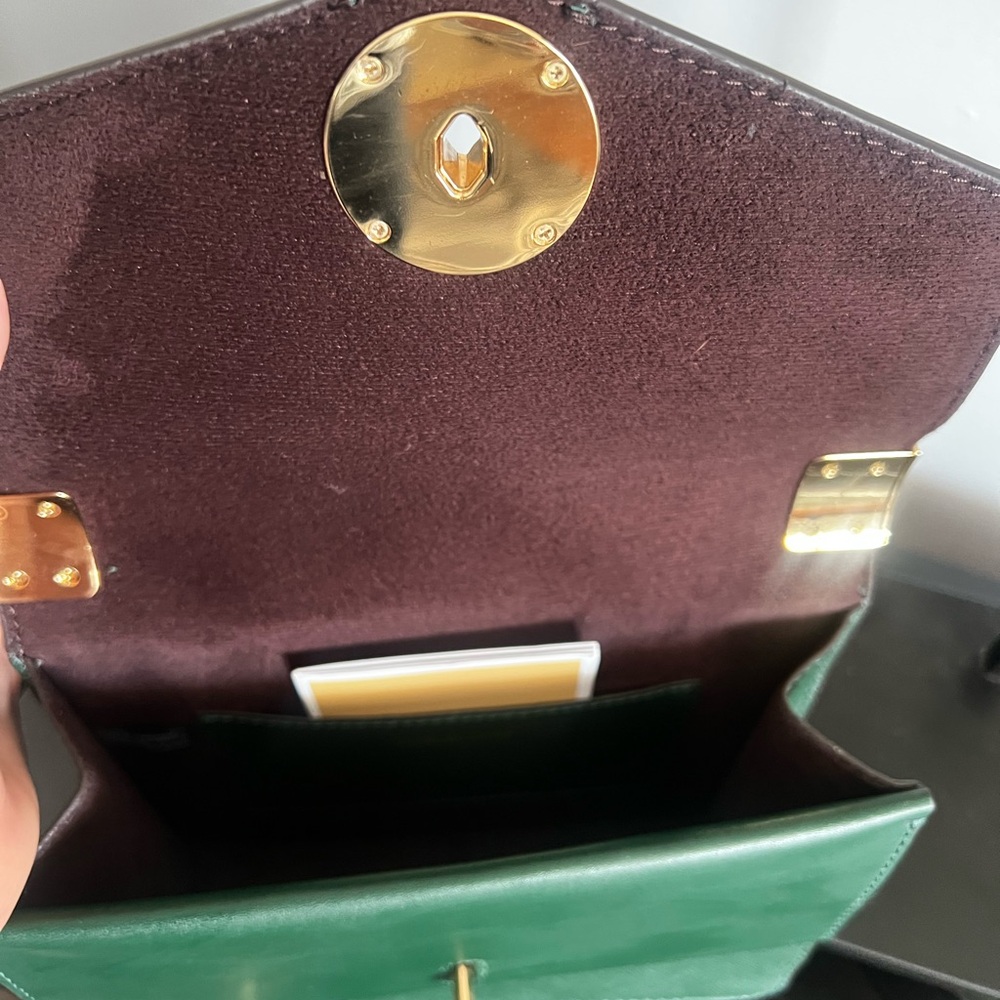 MICHAEL KORS
Greenwich Small Saffiano Leather Crossbody Bag - Picture 9 of 10